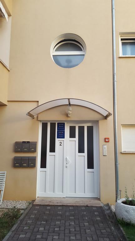 Apartments Glibo Cres Bagian luar foto